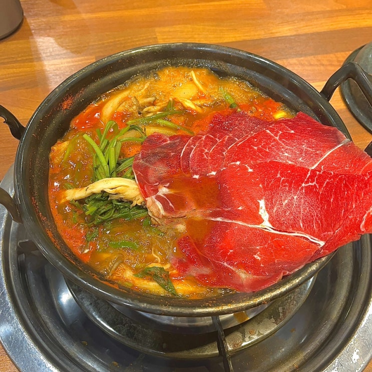  예술회관맛집 먹자골목 찐맛집 방이샤브샤브칼국수에서 혼자 2인분 두둑히 먹은 후기
