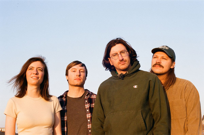  Ratboys, 'The Window' 새로운 음악 영상