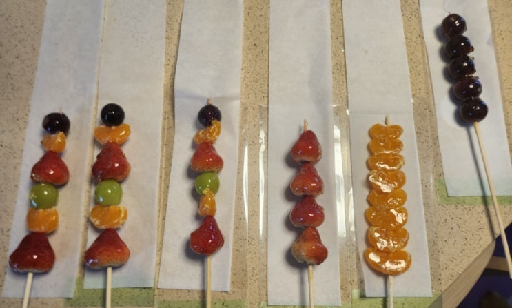  강남 탕후루 가격,위치/탕후루 맛집 판다탕후루,왕가탕후루 종류/초등학생,중학생,고등학생 인기 간식,대치동 학원가 인기간식/ 60계치킨 크크크 치킨 추천