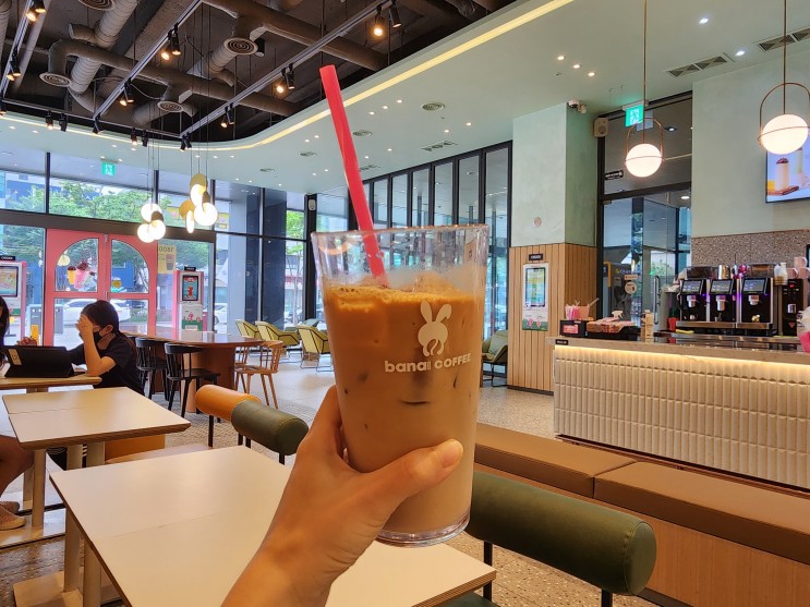 삼성중앙역 카페 바나프레소 커피 가성비 좋아요