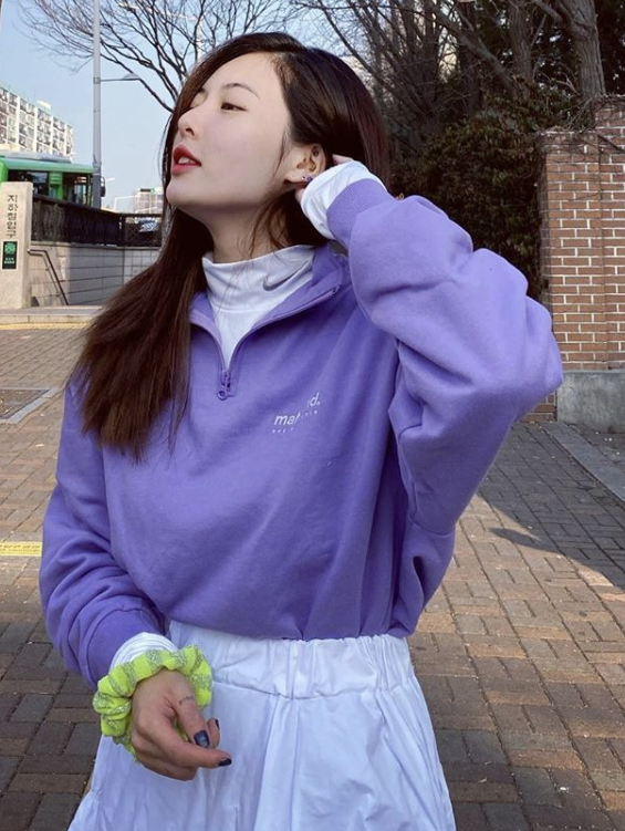  현아의 커플링으로 활용되었던 명품 브랜드 구찌 더블 G 플라워 반지 추천