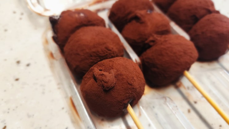  CU 초코찰떡꼬치 어떤 맛일까? 초코당고 먹어본 후기