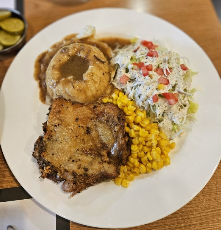  [분당 정자동 맛집] 미국 가정식 레니엡