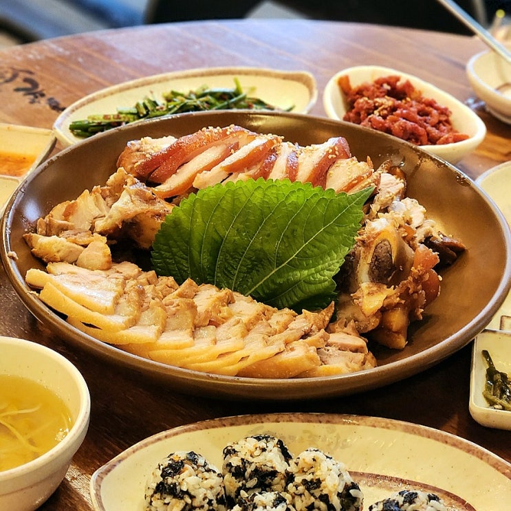  잠실 족발 매장에서 먹으니 더 꿀맛 방이동 배달 맛집