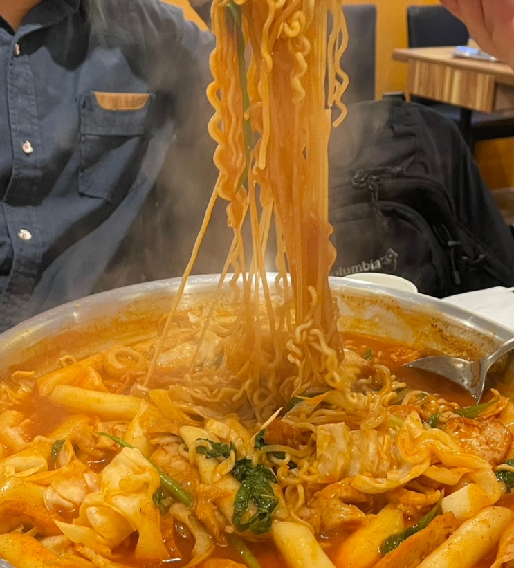  [서울숲] 뚝섬에도 생긴 즉석떡볶이 맛집 | 또보겠지떡볶이 성수 말랑쉼표점