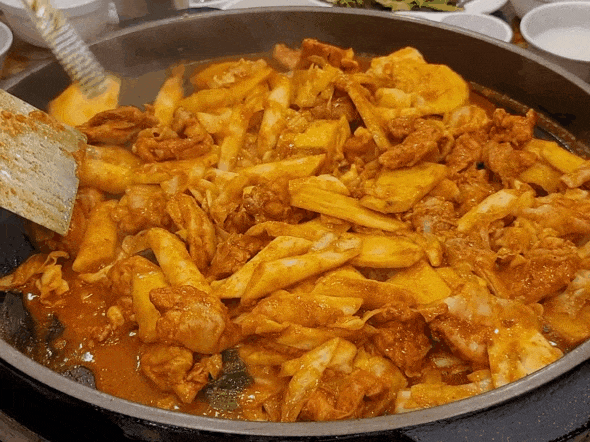  에이티즈(ATEEZ)도 반한 언제나 한결같은 춘천닭갈비 맛집여행, 풍동사거리 춘천명동1번지닭갈비