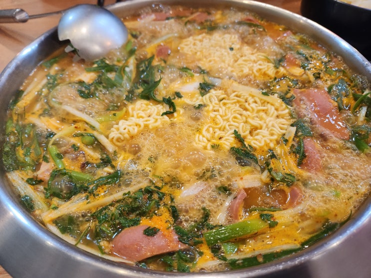  광화문역 가성비맛집 완백부대찌개 내돈내산 후기!