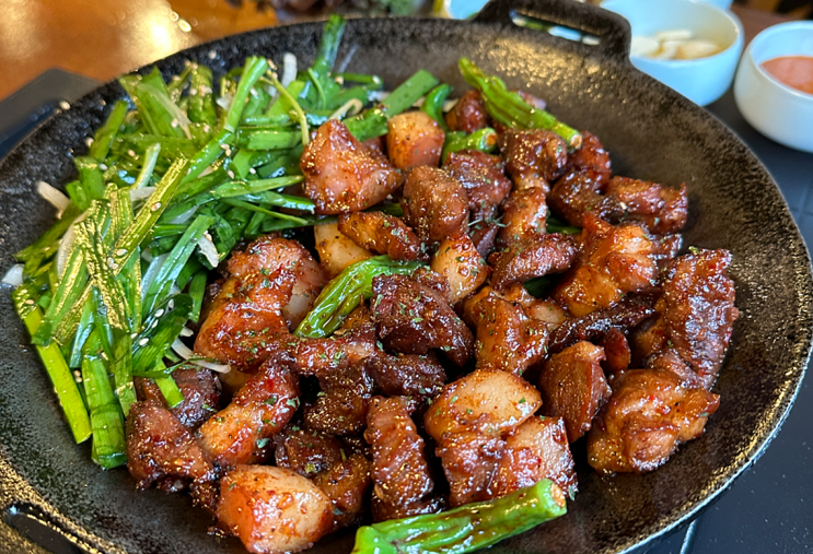  목동돼지고기? 198만 유튜버도 다녀간 맛집, 광선집 까치산본점