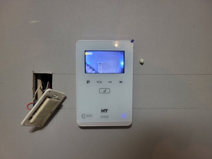  송파구 삼전동 다세대빌라 현대비디오폰 HAS-R2041, 유니코 도어락 TP-8500 설치 후기
