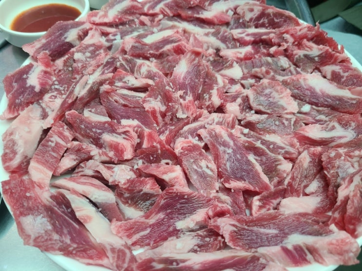  한남대 학생들이 좋아하는 대전 대덕구 오정동 소모듬 맛집 연탄구이