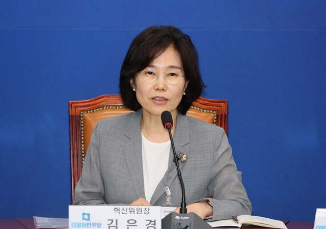 <b>이재명</b>,<b>이낙연 회동</b> 예고, 민주당 내 갑론을박