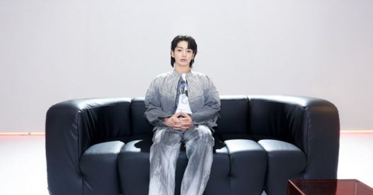 정국, <b>스포티파이</b> '<b>데일리</b> 톱 송 <b>글로벌</b>' 3일 연속 1위