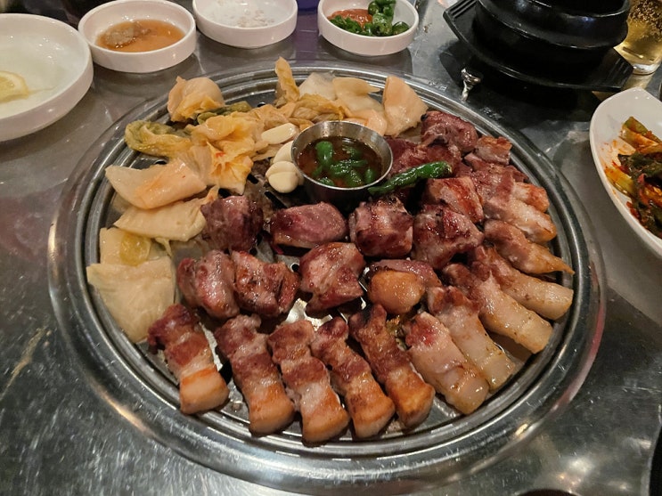 [부산/광안리]고기집 부산댁 삼겹살로 돼지런 맛 서비스 모두 만족!