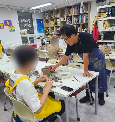 도자기를빚다 이미지