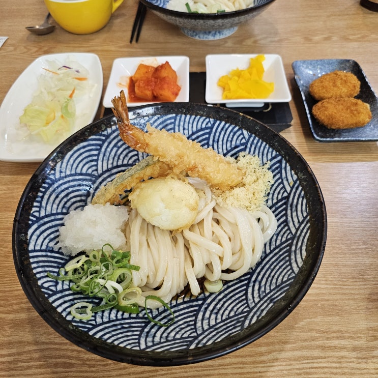  서울근교 파주 맛집 송우현의 파주 국물없는 우동 허영만 백반기행 웨이팅 있는 인기많은 우동맛집 가볼만한곳