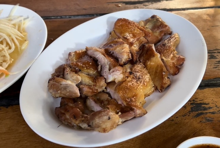  태국 치앙마이 한달살기 ep.11 / 님만해민 까이양 청더이 로스트 치킨 맛집? 솔직 실망 후기
