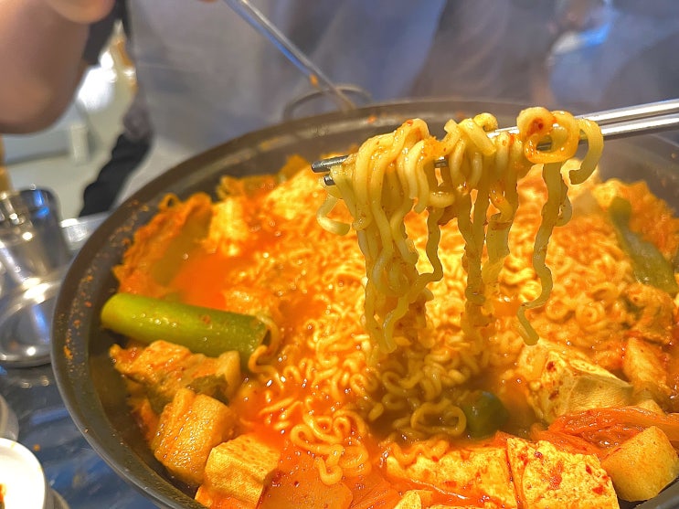  로데오 유일 구월동김치찌개 돼지랑찌개랑 구월점에서 밥 두그릇 뚝딱 먹은 후기