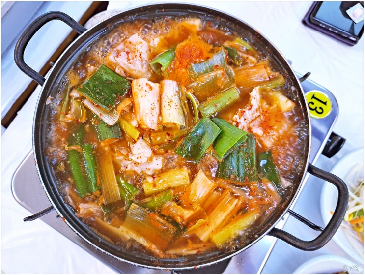  사돈집_ 속초 동명항 물곰탕 가자미 맛집에서 아침 먹기