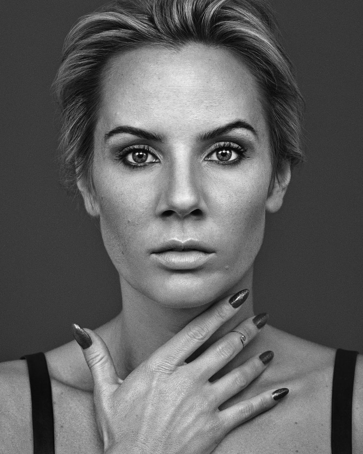  Ina Wroldsen - Strongest, 세련된 하우스풍의 음악과 청량한 보컬의 조화(북유럽 음악의 레퍼런스)