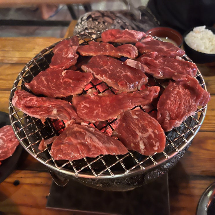  치앙마이소고기 사람가득했던 치앙마이야키니쿠맛집 산티탐 치앙마이호루몬 ChiangmaiHorumon チェンマイホルモン 치앙마이호르몬