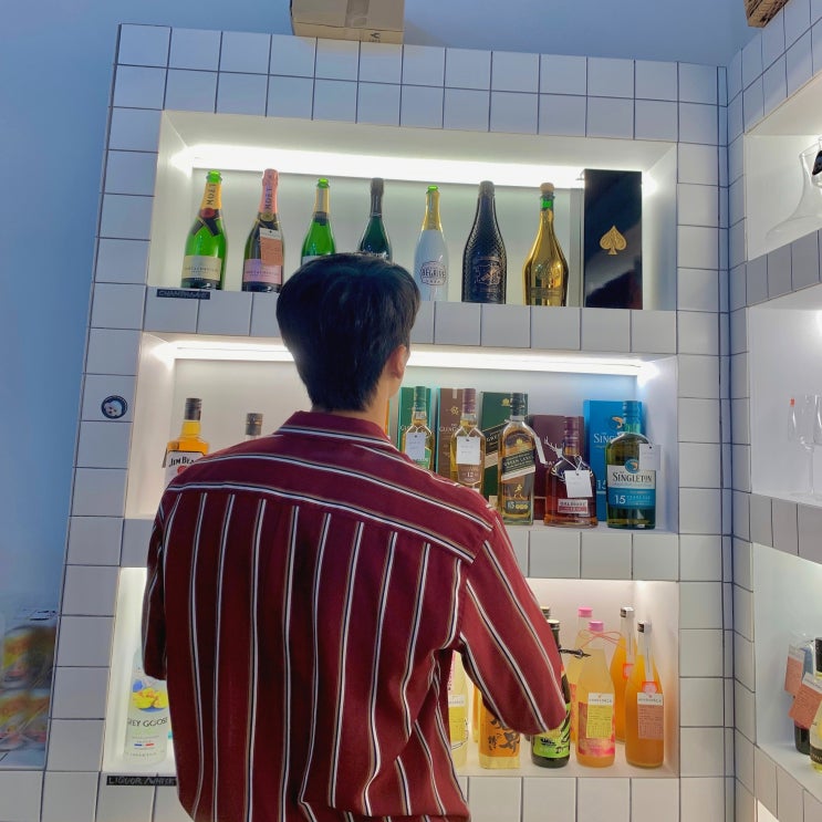 [미사 와인] 안나스낵 미사역점 : 와인병에 둘러쌓여 분위기 좋은 초록감성 미사역와인 맛집