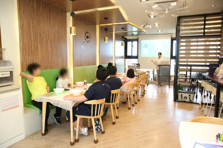  계양구가족센터에서 펫푸드 강의 진행했어요