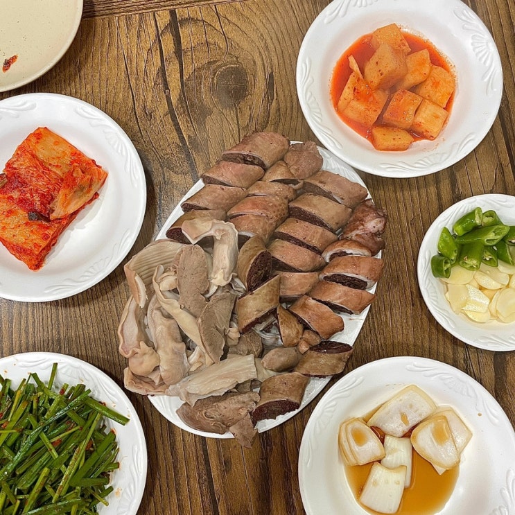 전주 현지인 맛집 금암피순대 (허영만 백반기행, 막창모듬 추천)