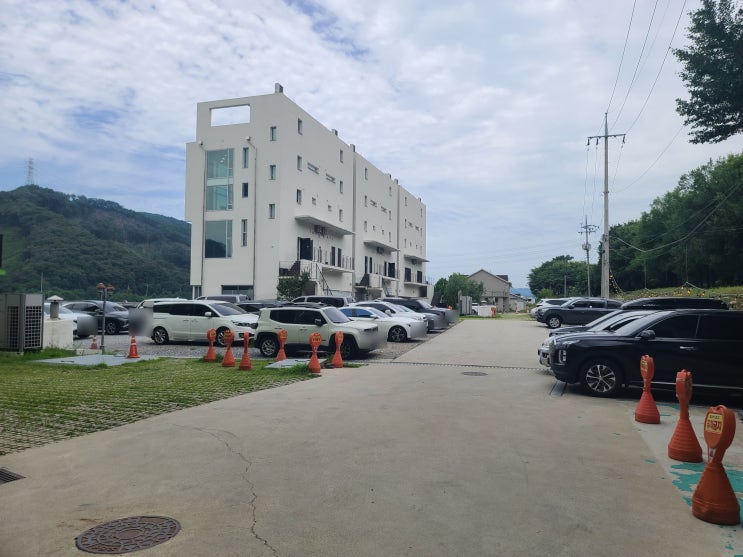  가평 데이트 삼화리카페 리버레인