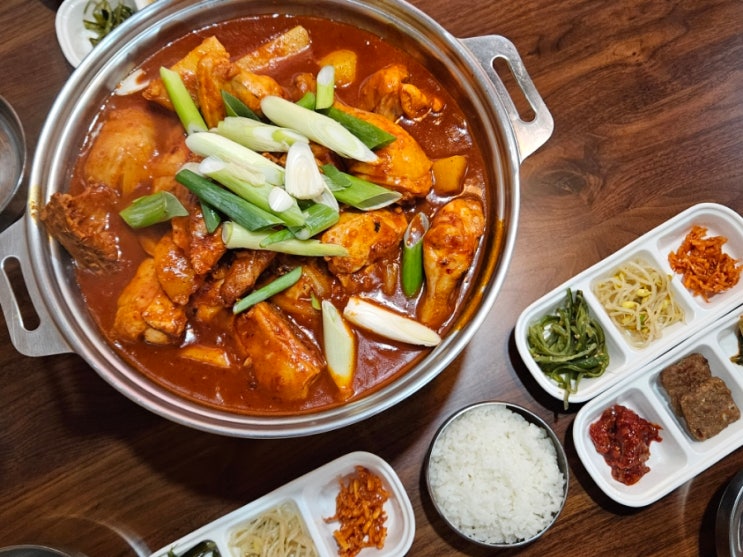  울산 송정동 닭도리탕 맛집 월하식당 낮에는 밥집 밤에는 술집