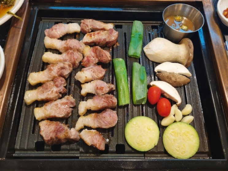 [미아사거리] 삼덕식당 : 두툼한 숙성 돼지고기 먹고 반했다 (껍데기 존맛탱)