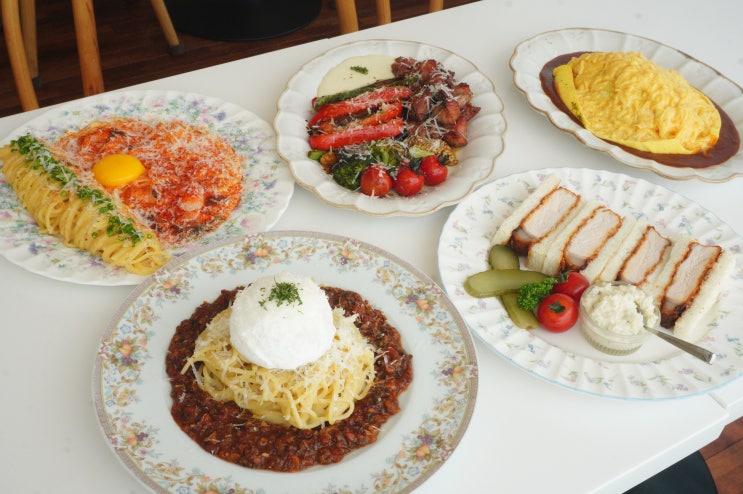  [가로수길맛집] 파스타, 가츠산도 맛집 을지다락가로수길