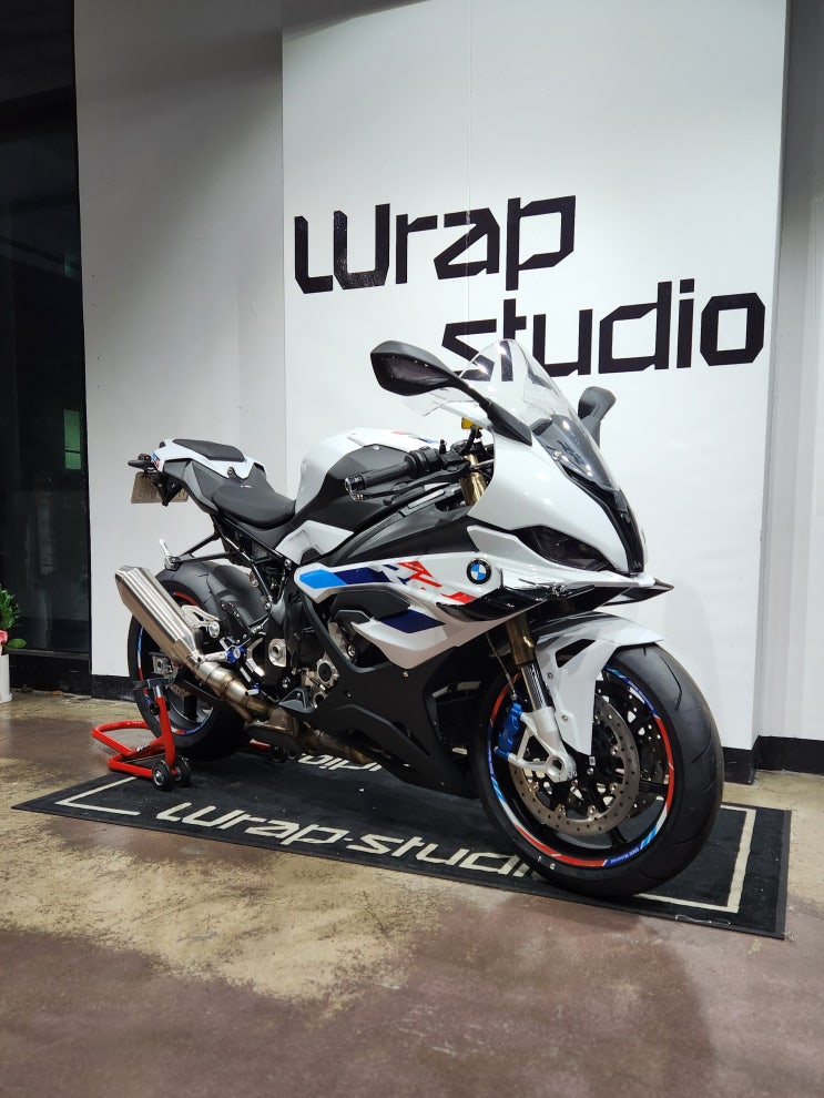  BMW 신형 S1000RR 전체 PPF 시공
