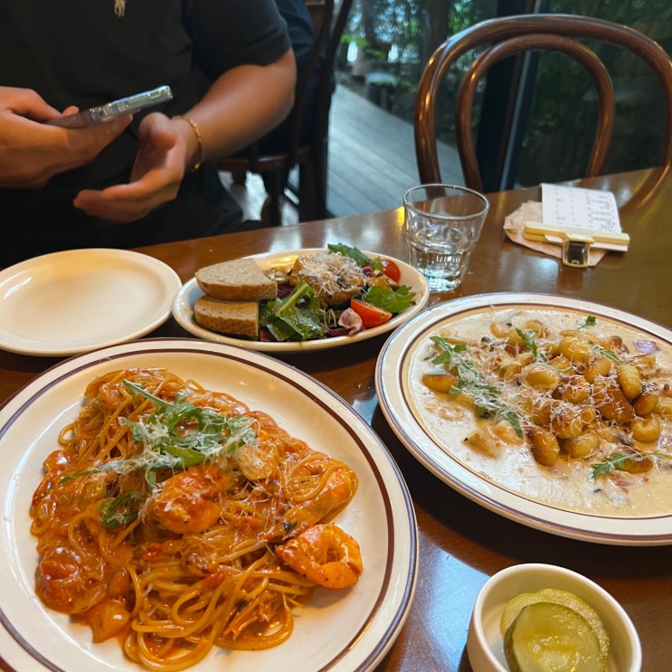  수원 신동 카페거리 맛집 라루치아 (주차, 예약 꿀팁)