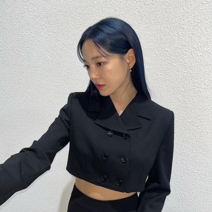 곧 방영 시작! 경이로운 소문 2 김세정 돌체앤가바나 크롭 블레이저 얼마야? 곧 방영 시작! 경이로운 소문 2 김세정 돌체앤가바나 크롭 블레이저 얼마야?