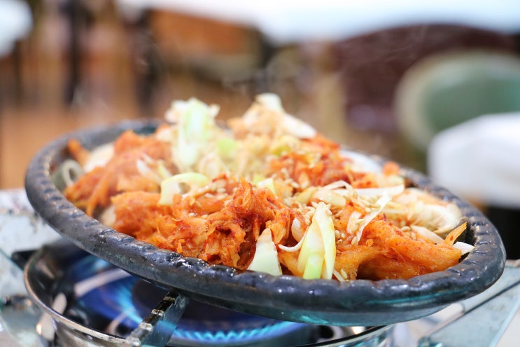  공주 마곡사 맛집 귀빈식당 입맛도는 음식 산더덕정식.