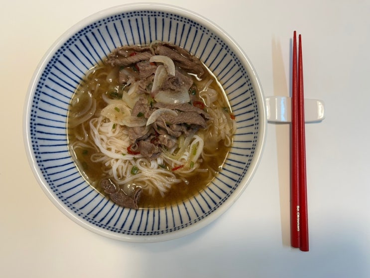  맛있고 간편한 쌀국수 밀키트 후기