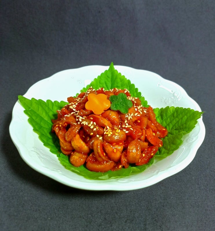  매실장아찌 고추장 무침  쓴맛 없는 고추장 매실장아찌 만들기  매실 효능