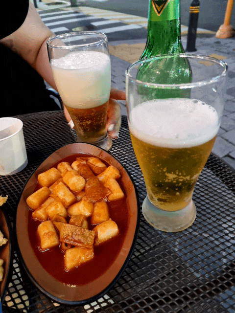  테라스에서 왕십리 떡볶이 튀김과 맥주 먹을 수 있는 곳, 분식엔포차
