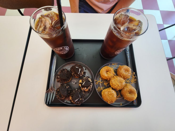  24시 청주봉명동카페 디저트 맛집추천 용용도넛
