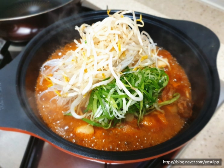 매운등갈비찜 밥도둑으로 이만한 게 없지요 매운등갈비찜 밥도둑으로 이만한 게 없지요