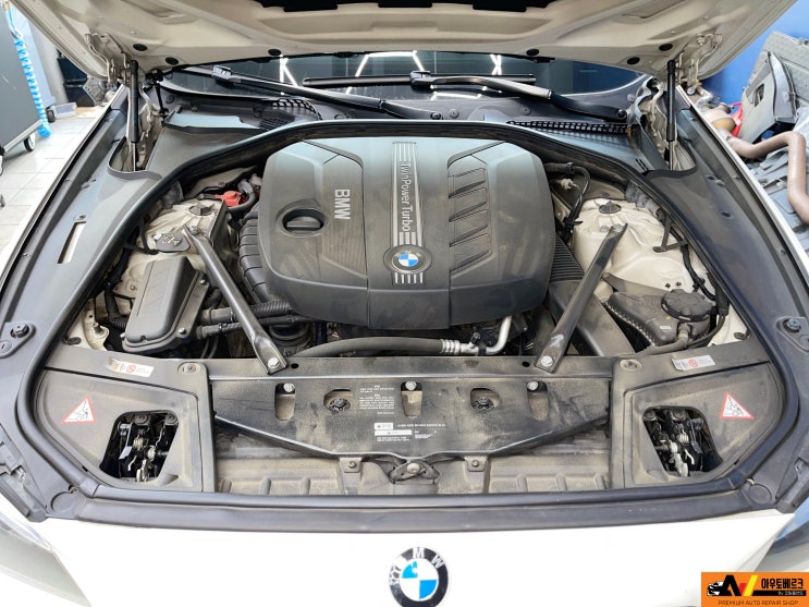  BMW 520d 흡입 순환식 엔진오일 교환 브레이크 오일 교환 - 구리수입차정비, 다산수입차정비, 남양주수입차정비, 별내수입차정비,