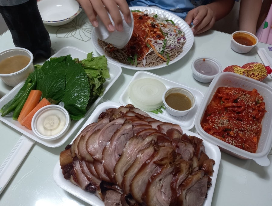 장충왕족발보쌈 사진 2