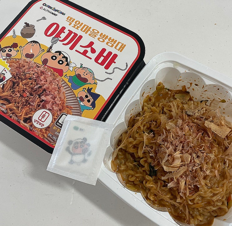  편의점 짱구라면 떡잎마을 방범대 야끼소바 짱구 띠부씰