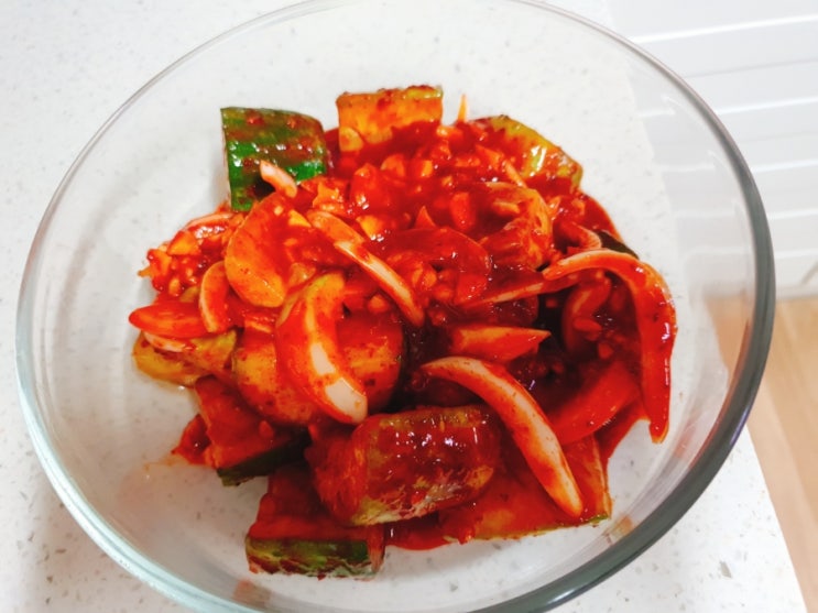 [오이무침 레시피] 아삭아삭 오이소박이 맛이 나는 오이무침 만들기 비법 (ft. 오이 효능)