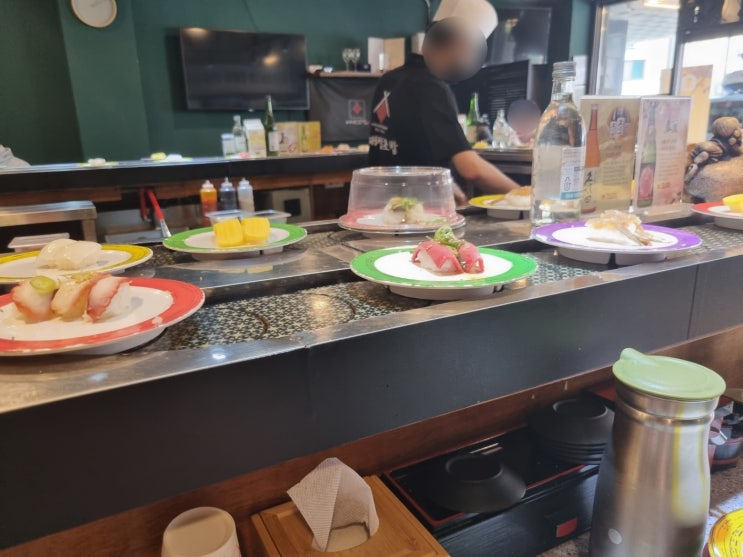  [수원 금곡동 초밥맛집] 호매실 카페거리 무한리필 회전초밥집 이재성초밥.