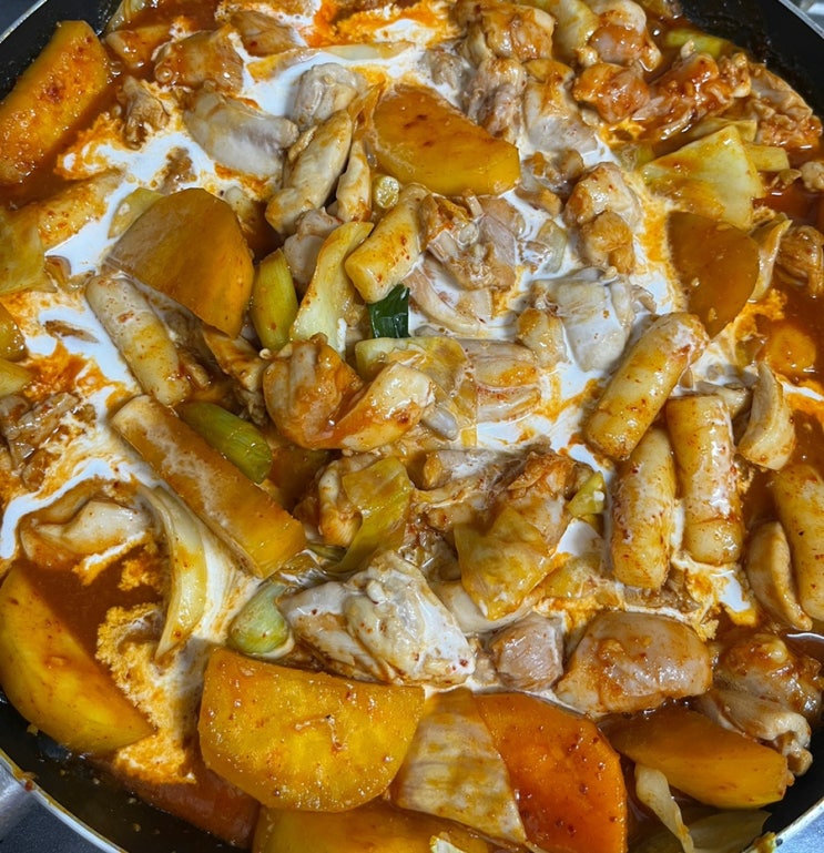  [저녁메뉴] 손쉽게 완성하는 로제찜닭 레시피