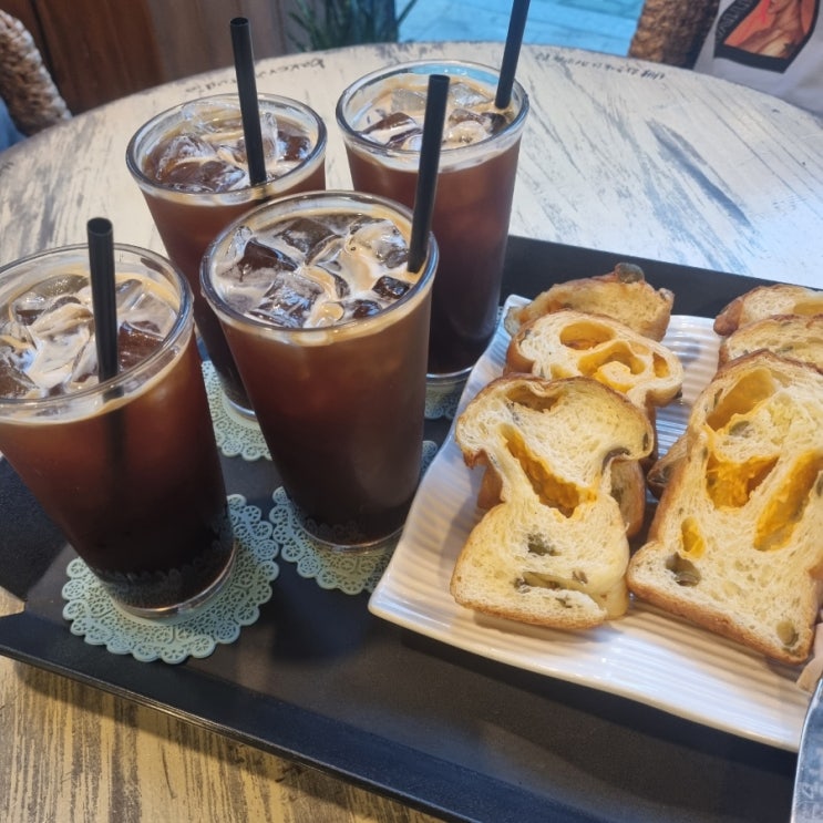  군포 당동 삼성마을 천연발효식빵 맛집 카페구름