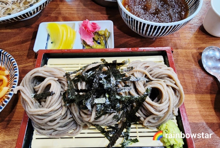  [맛집탐방] 비 오는 요즘 이상하게 시원한게 먹고 싶어서 경기도 화성 융건릉 근처 삼동소바에 다녀왔어요.