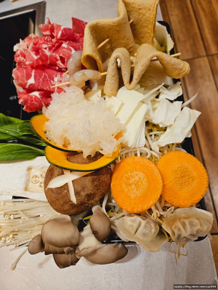  울산 삼산 아이랑 외식/울산 삼산 샤브샤브/ 혼밥/ 분위기 좋은 밥집/ 유유샤브 삼산점