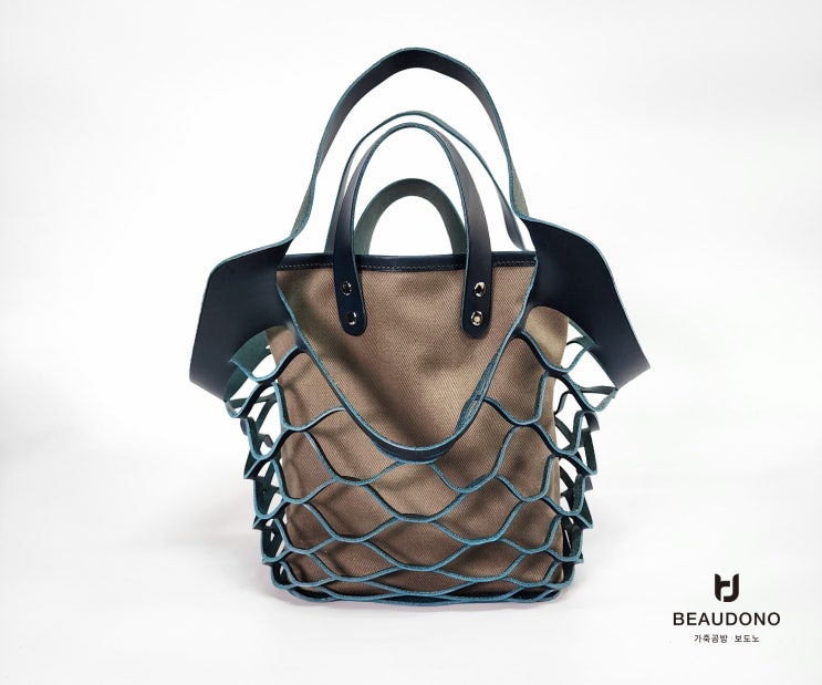  Leather Mesh Bag